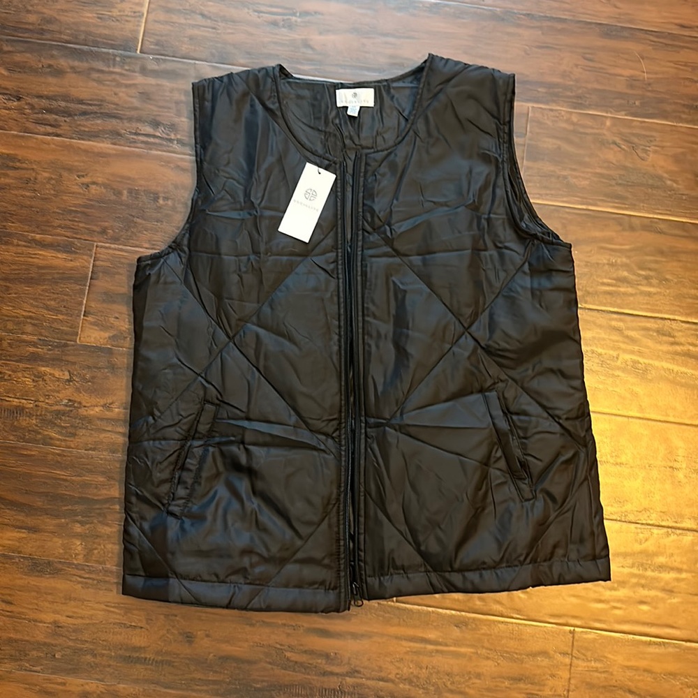 new with tags black vest